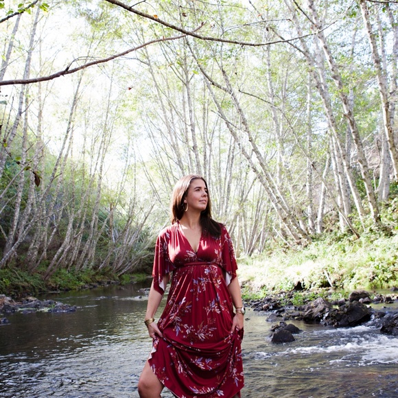 Meet your Posher, Melissa - Picture 2 of 5